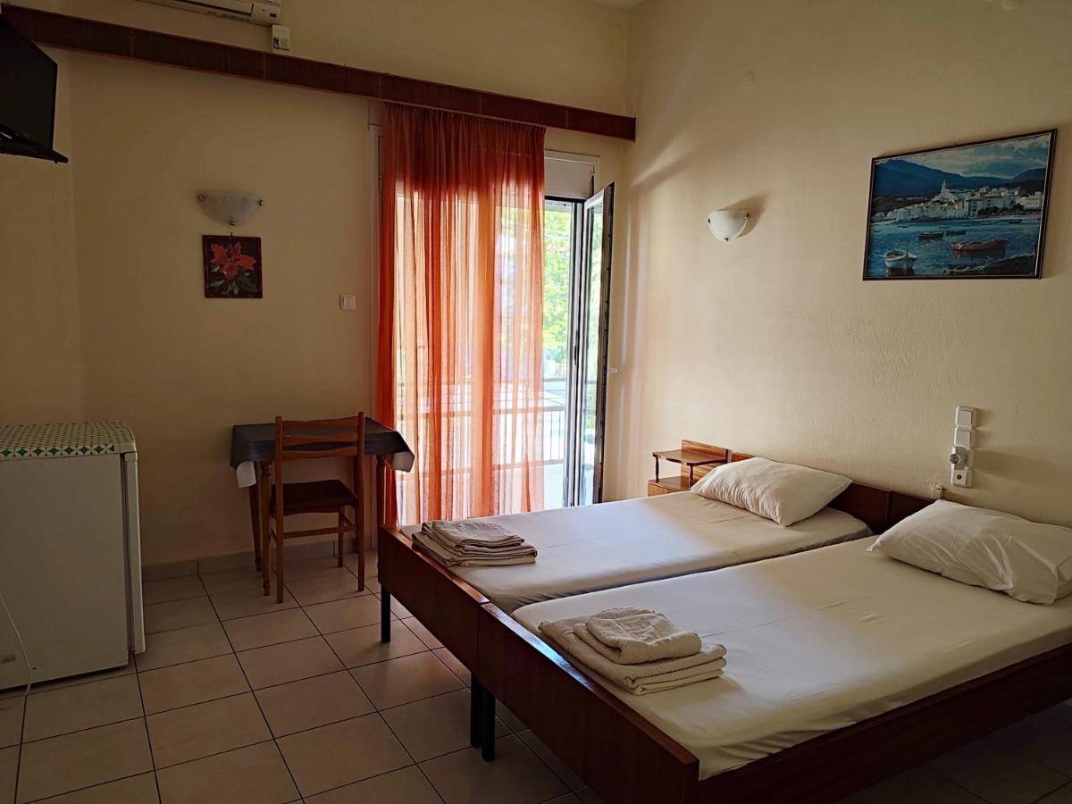Περσεφονη Hotell Kaména Voúrla Eksteriør bilde